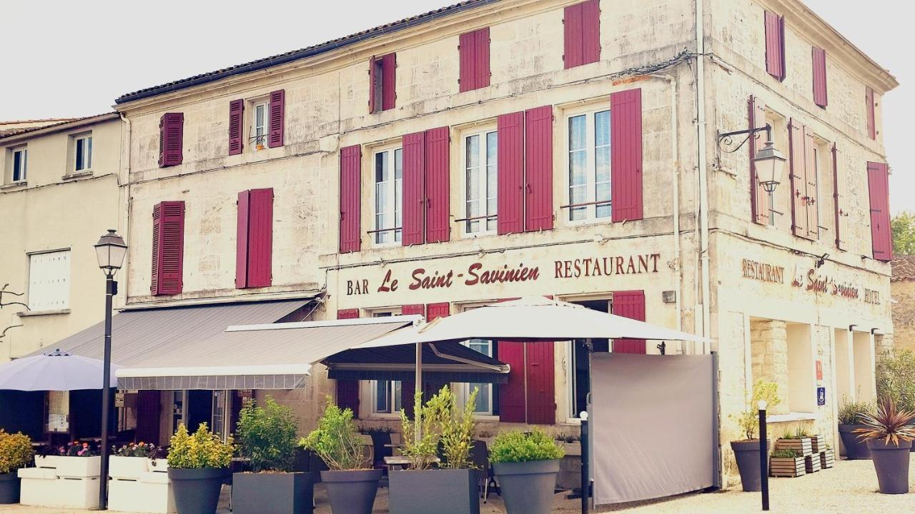 Logis & Restaurant Le Savinien Hotel