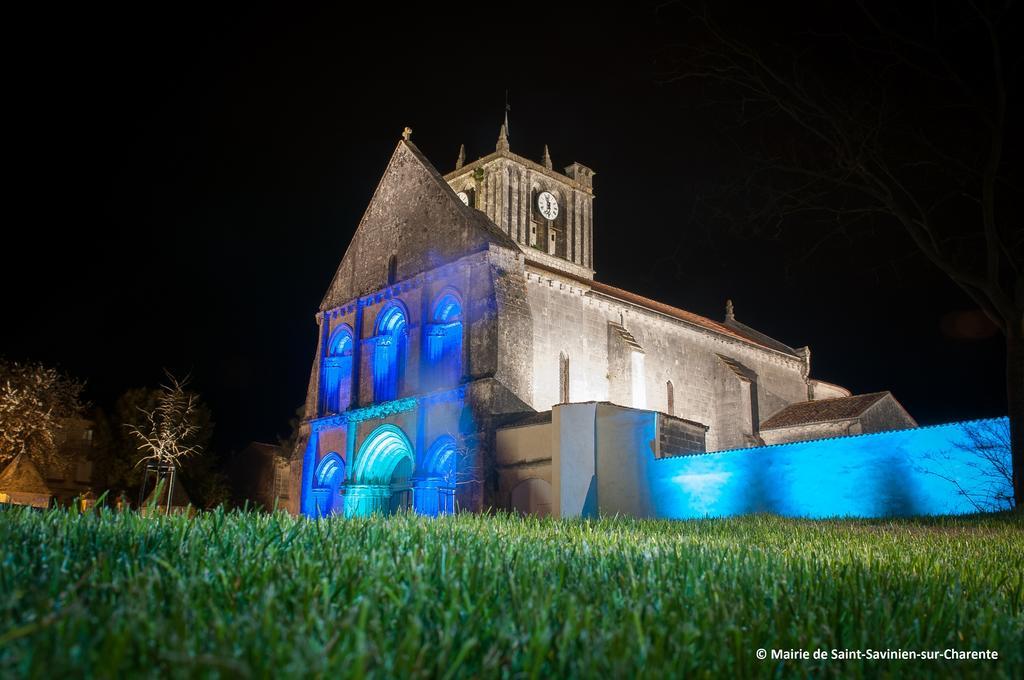 Logis & Restaurant Le Savinien Hotel 2*