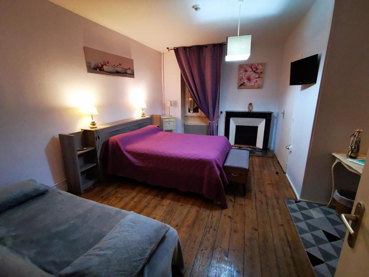 Logis & Restaurant Le Savinien Hotel Saint-Savinien